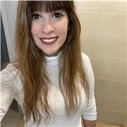 Maestra de Educación Primaria con mención en Inglés imparte clases particulares a domicilio. Con experiencia de 5 años como docente en colegios públicos